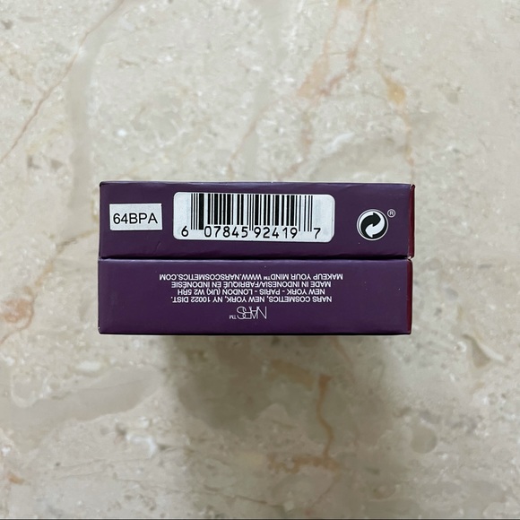 Nars Cosmetics x Sarah Moon Numéro 9  Eyelashes - Picture 5 of 6